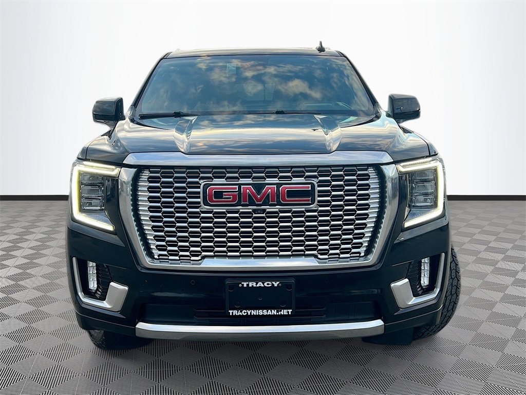 Used 2024 GMC Yukon XL Denali image 2