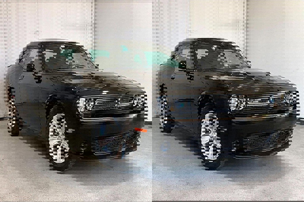 Used 2023 Dodge Challenger SXT