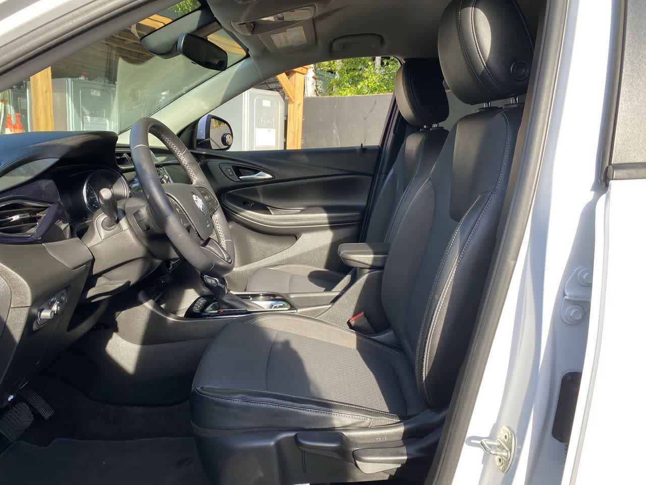 Used 2020 Buick Encore GX Preferred AWD/4WD image 13