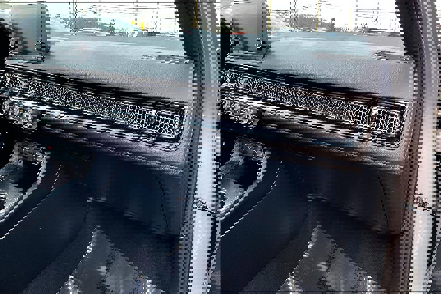 Used 2023 Honda Civic Sport image 17