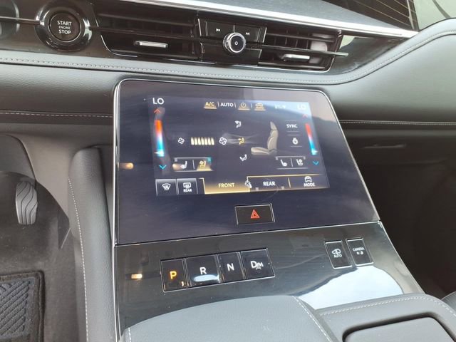 Used 2025 INFINITI QX80 Sensory image 12