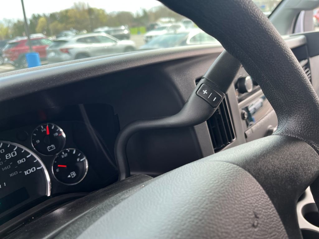 New 2026 Chevrolet Express 2500 RWD image 22