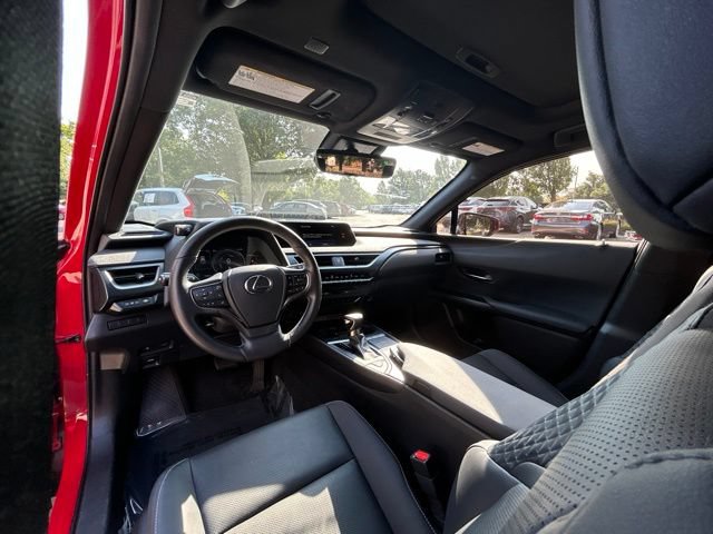 Certified 2022 Lexus UX 250h w/ Premium Package AWD/4WD image 12