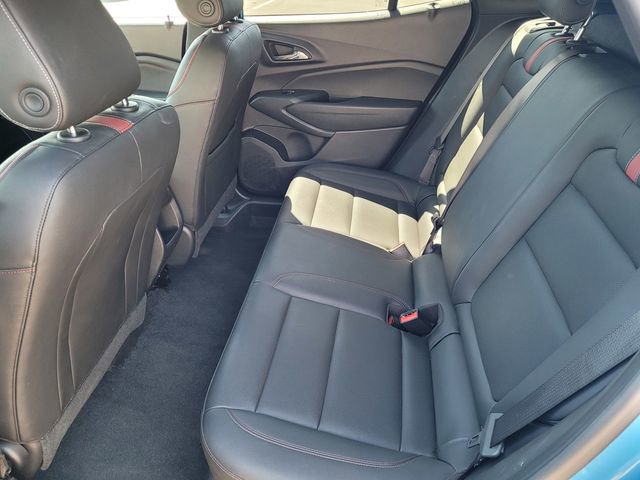 Used 2025 Chevrolet Trax RS w/ Driver Confidence Package FWD image 8