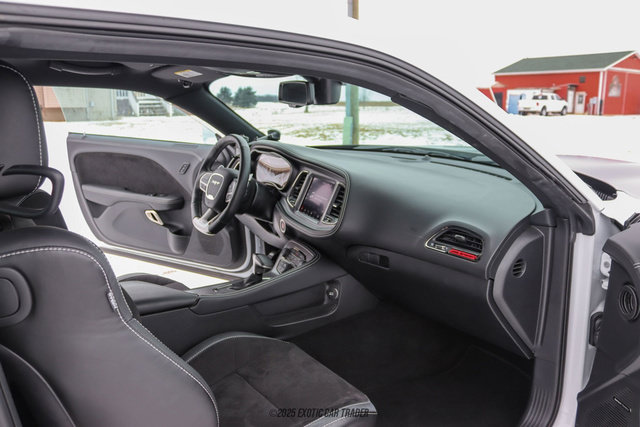 Used 2023 Dodge Challenger SRT Hellcat RWD image 60