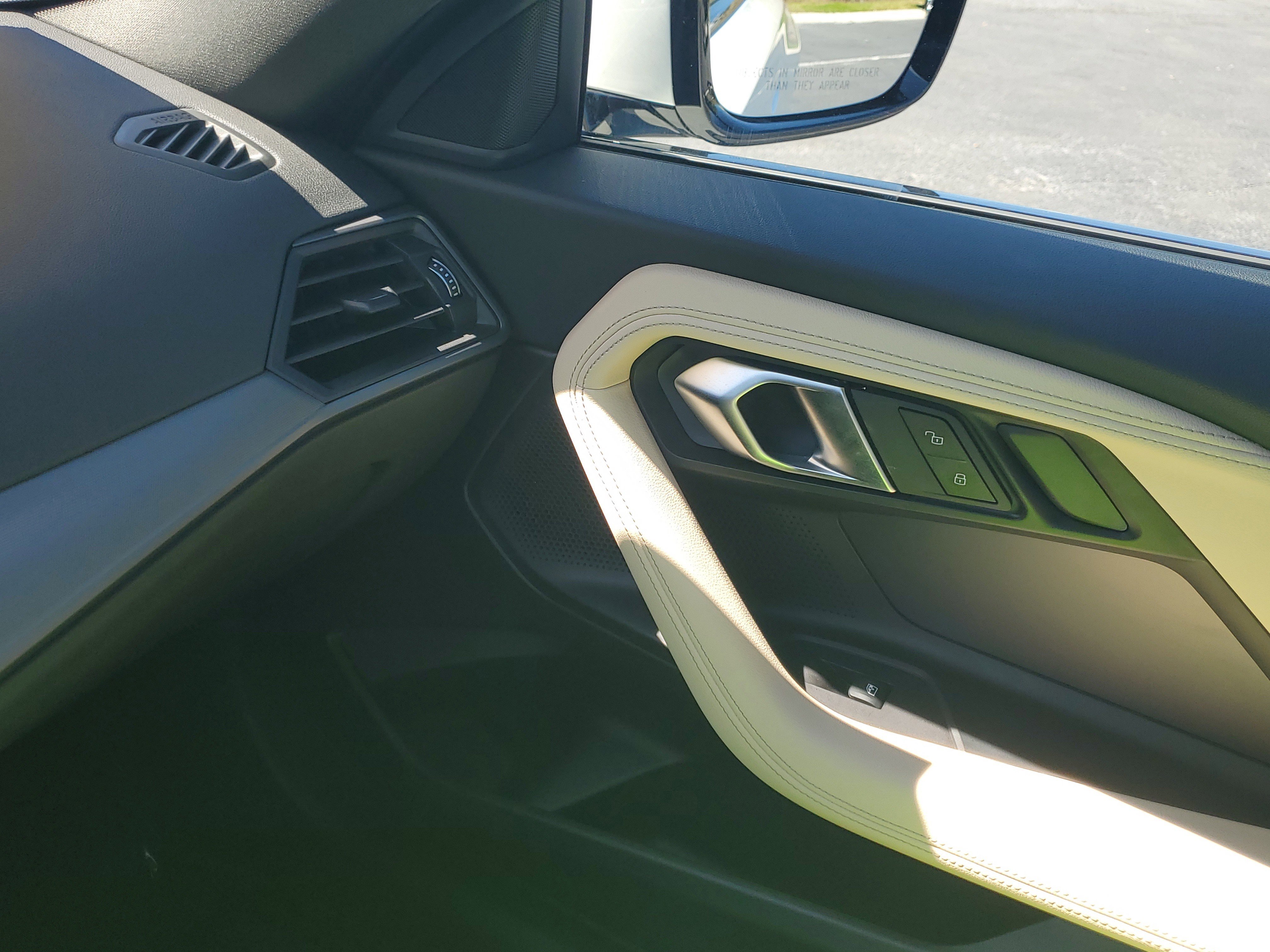 Used 2023 BMW 230i Coupe image 25