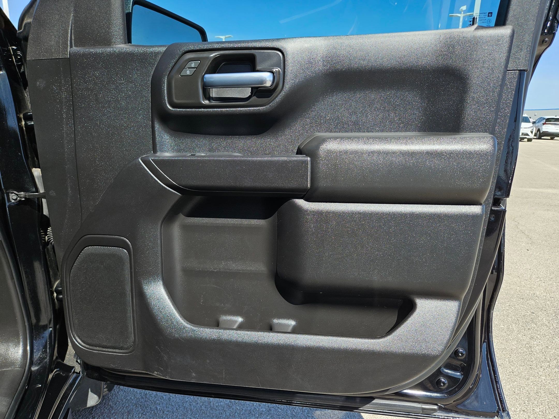 Used 2022 Chevrolet Silverado 1500 Custom image 28