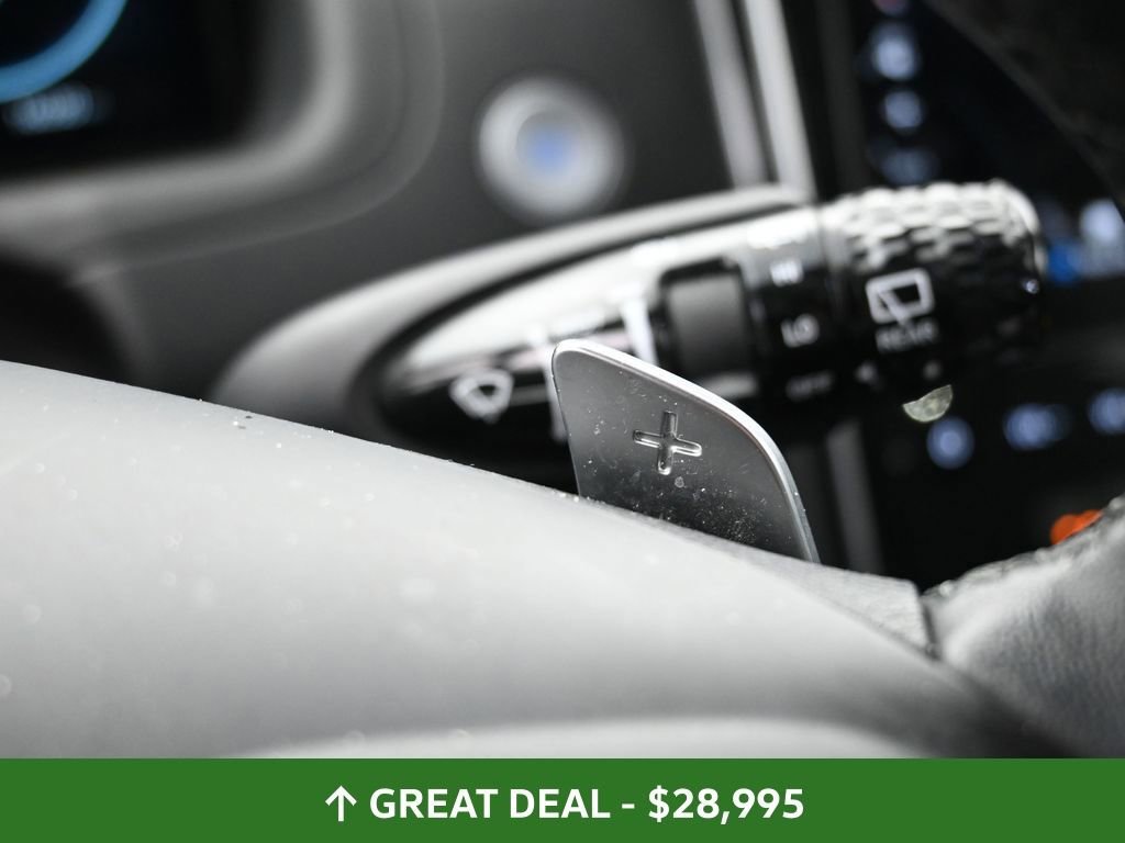 Used 2024 Hyundai Tucson Limited image 25