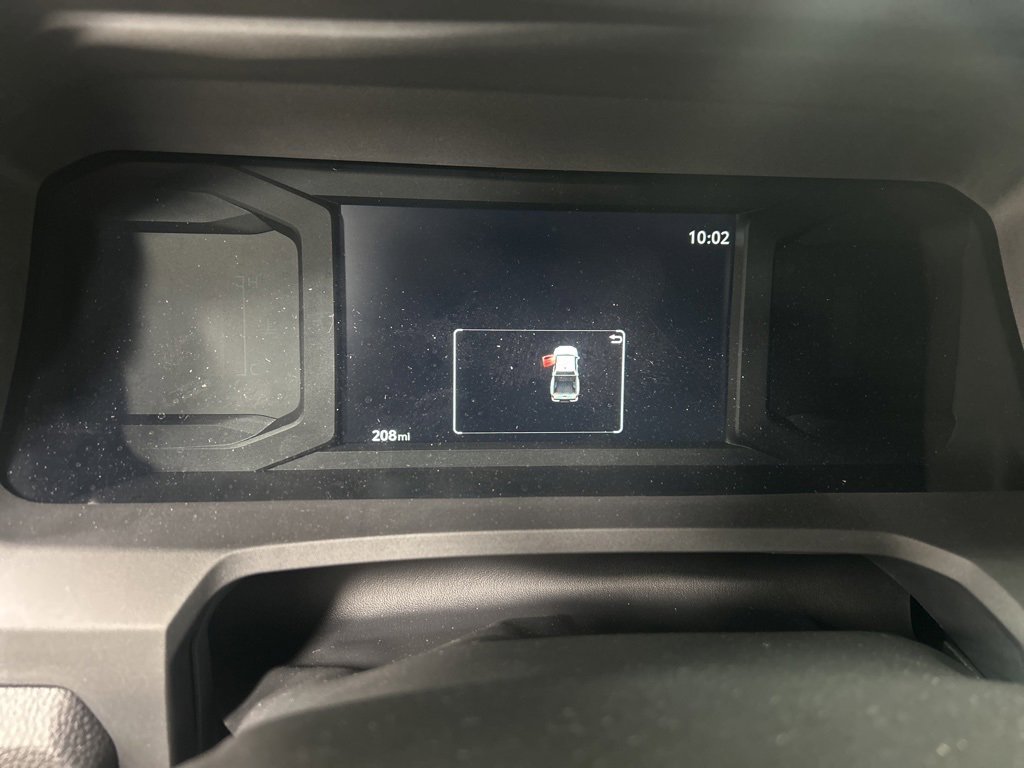 Used 2025 Toyota Tacoma SR image 5