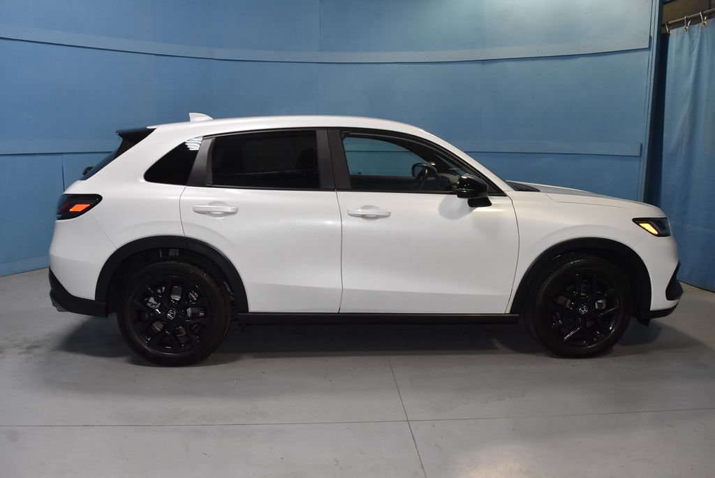 Used 2025 Honda HR-V Sport image 20