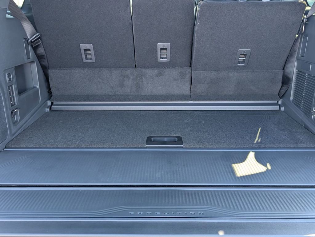 New 2026 Ford Expedition Tremor image 23