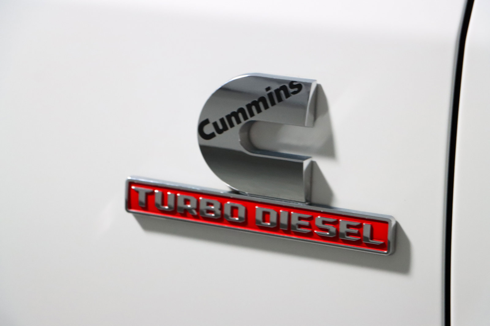 Used 2024 RAM 3500 Laramie w/ Bed Utility Group image 30