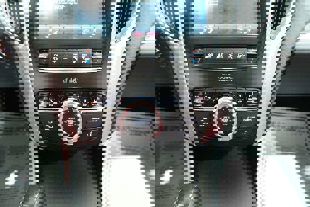 Used 2020 Acura TLX w/ A-SPEC Pkg FWD image 28