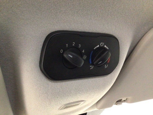 Used 2019 Ford Transit 150 XL RWD image 18