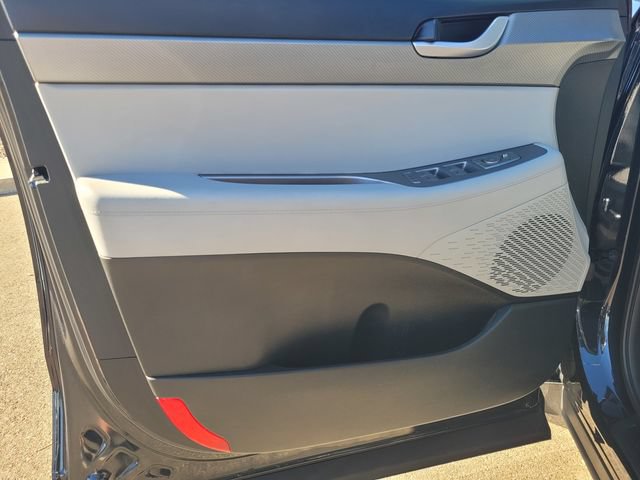 Used 2024 Hyundai Palisade SEL FWD image 18