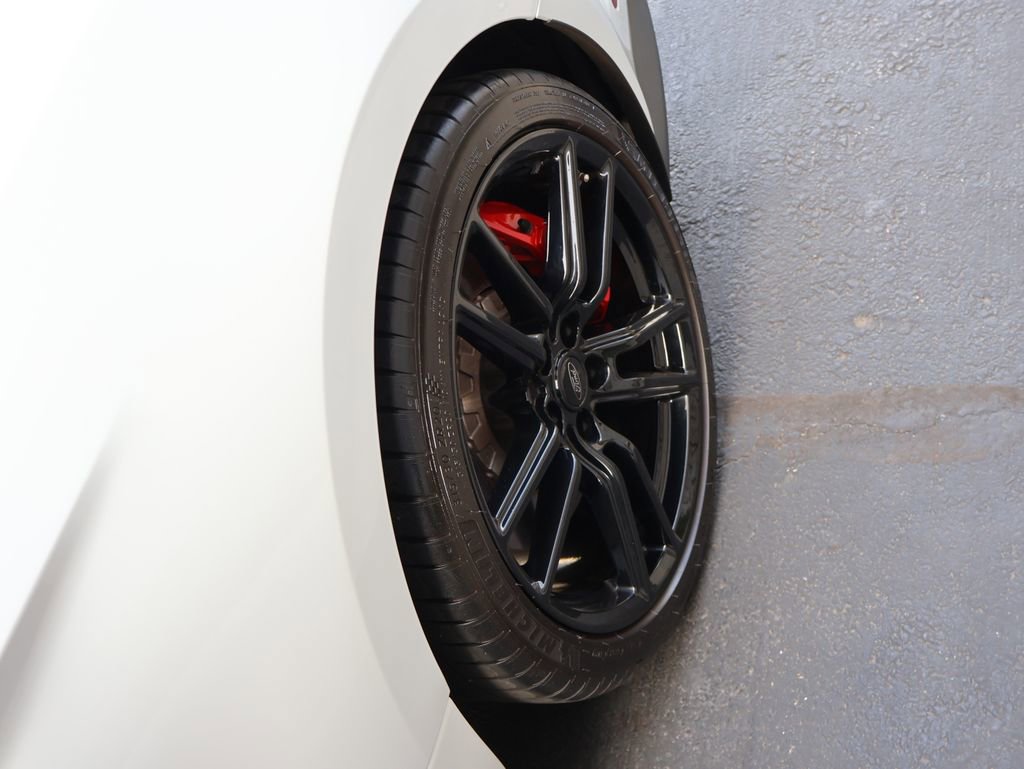 Used 2022 Ford Mustang Shelby GT500 w/ Technology Package image 40