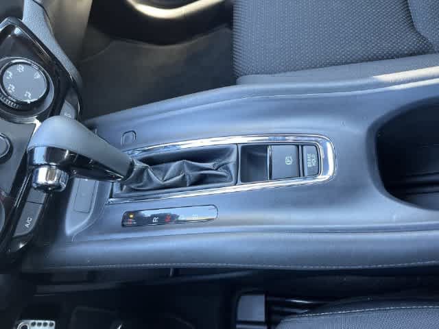 Used 2020 Honda HR-V Sport image 26