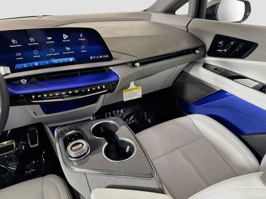 Certified 2025 Cadillac Optiq Sport 1 AWD/4WD image 25