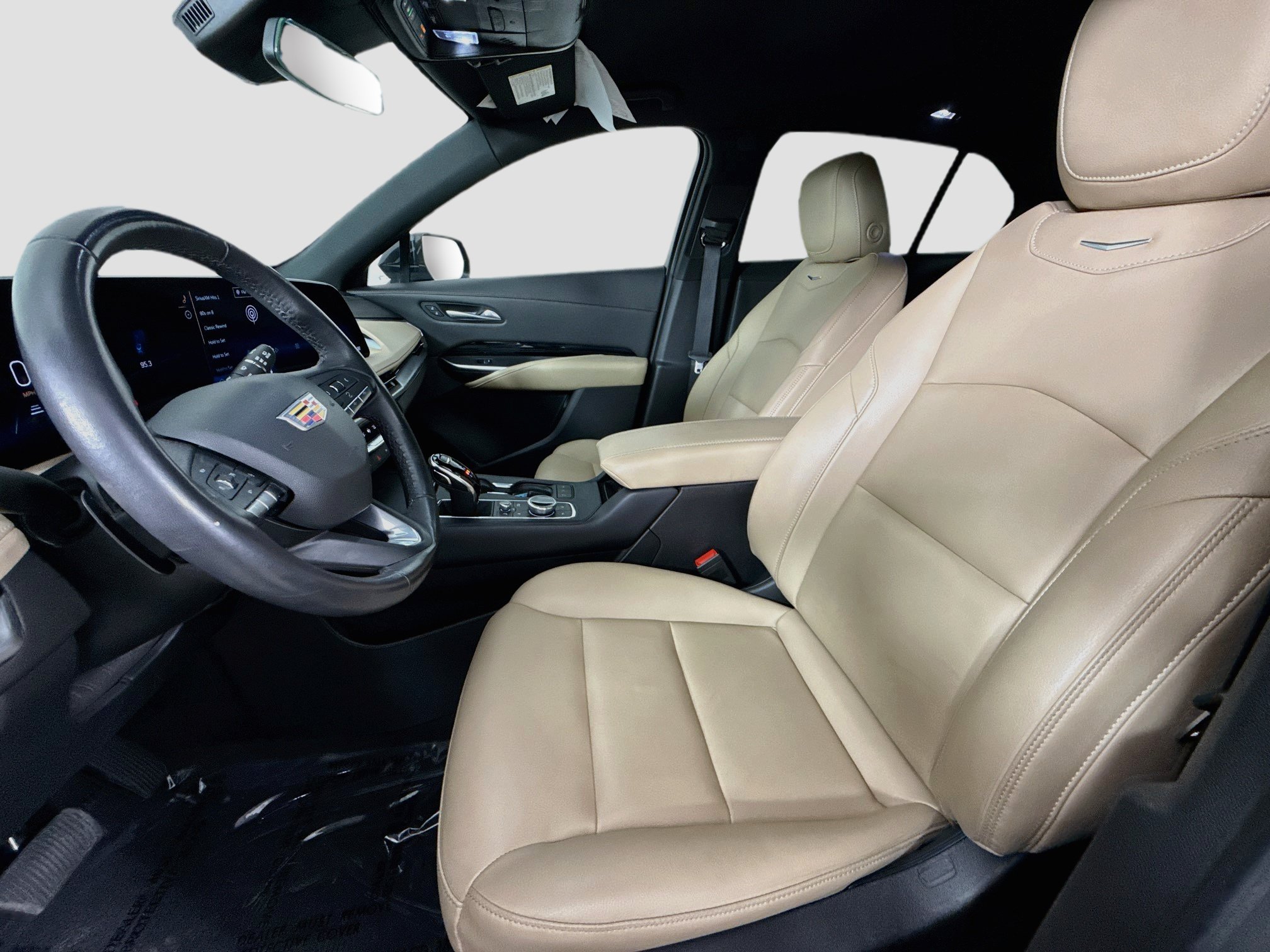 Used 2024 Cadillac XT4 Luxury FWD image 23