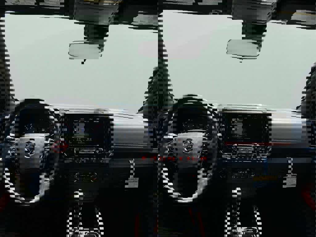 New 2025 Nissan Frontier PRO-4X image 17
