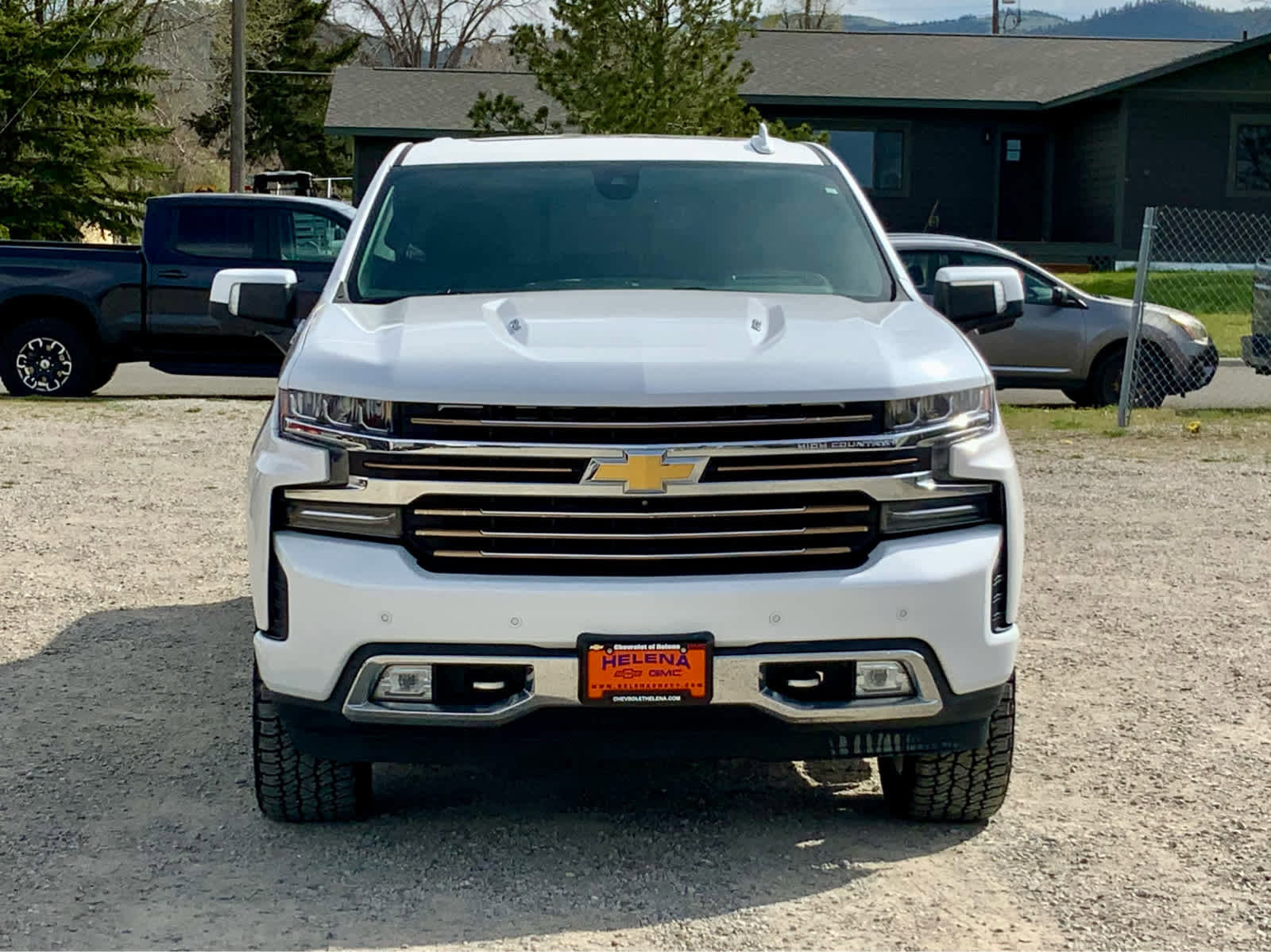 Used 2021 Chevrolet Silverado 1500 High Country w/ Technology Package AWD/4WD image 8