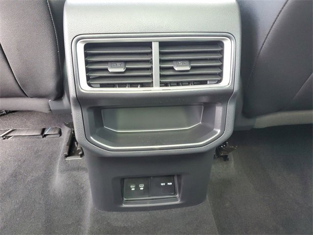 New 2026 Volkswagen Atlas Cross Sport SE image 15