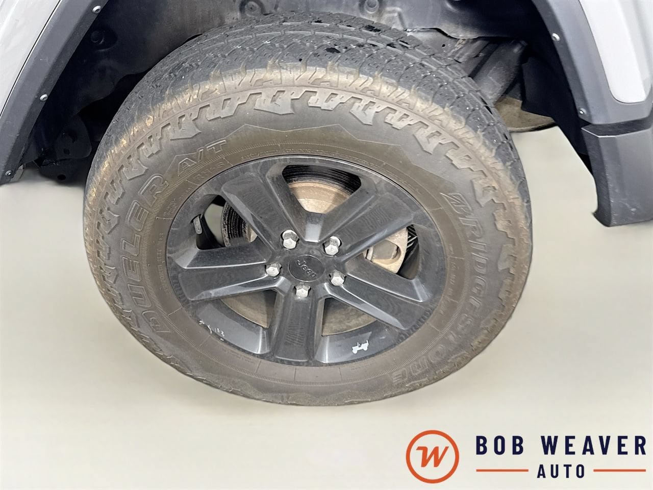 Used 2023 Jeep Wrangler Unlimited Sahara AWD/4WD image 37