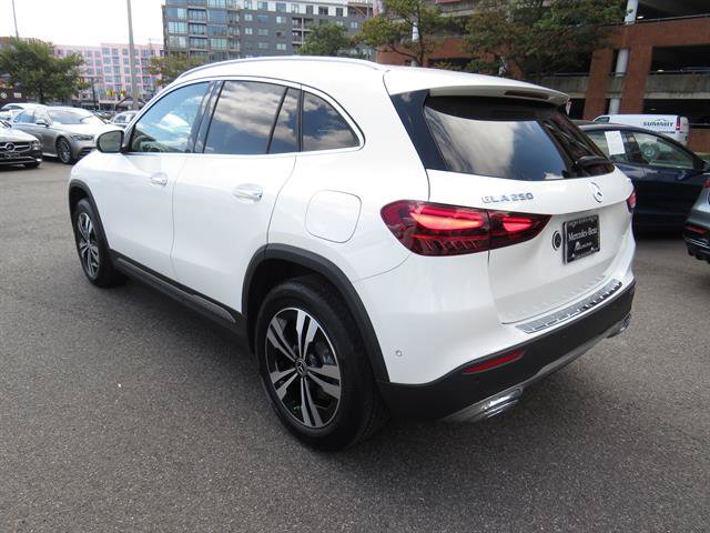 Used 2026 Mercedes-Benz GLA 250 4MATIC image 2