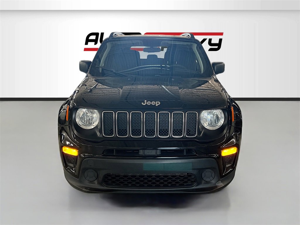 Used 2019 Jeep Renegade Sport w/ Sport Appearance Group image 2