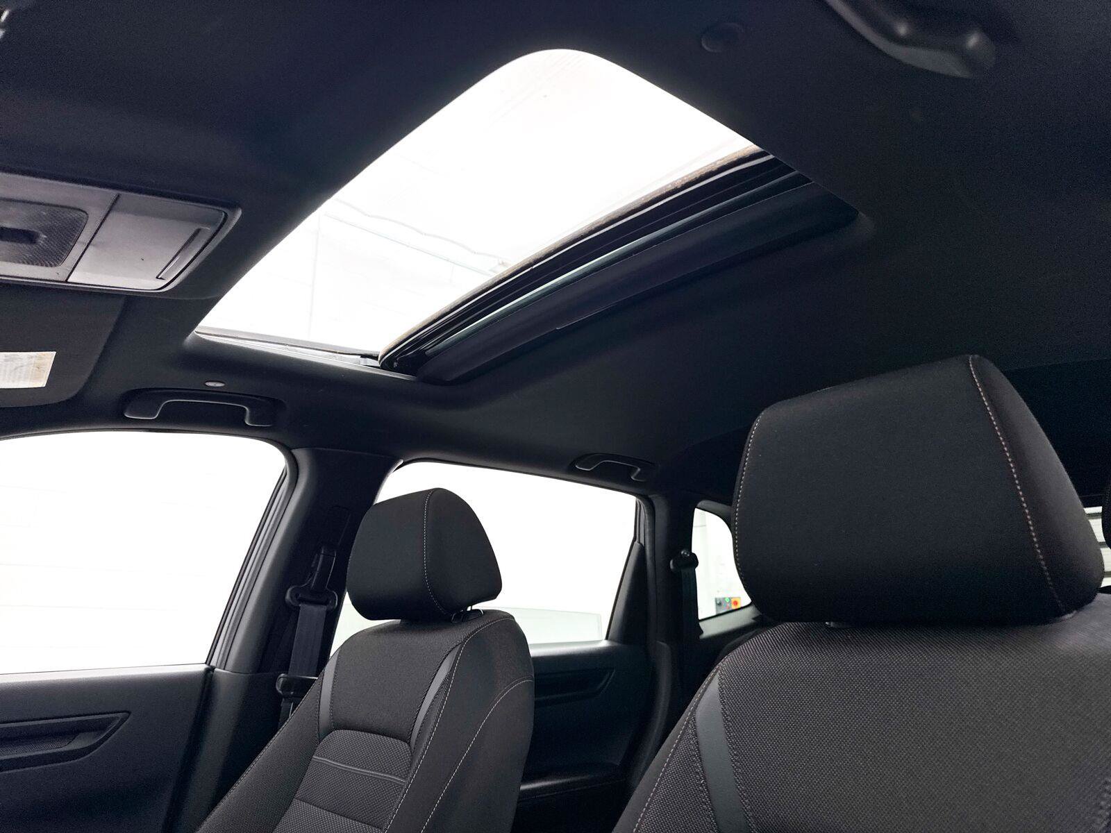Used 2023 Honda CR-V Sport image 3