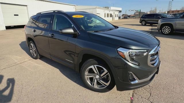 Used 2021 GMC Terrain SLT AWD/4WD image 2