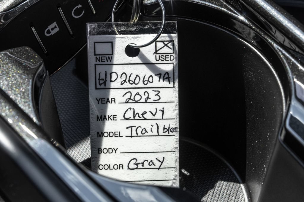 Used 2023 Chevrolet TrailBlazer LT FWD image 21