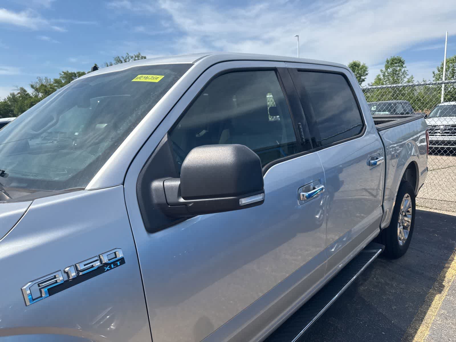 Used 2019 Ford F150 XLT w/ Equipment Group 302A Luxury AWD/4WD image 23