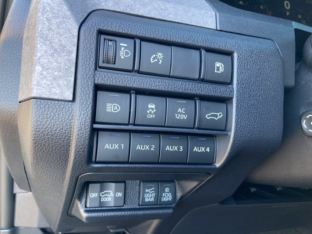 New 2026 Toyota 4Runner Trailhunter AWD/4WD image 12