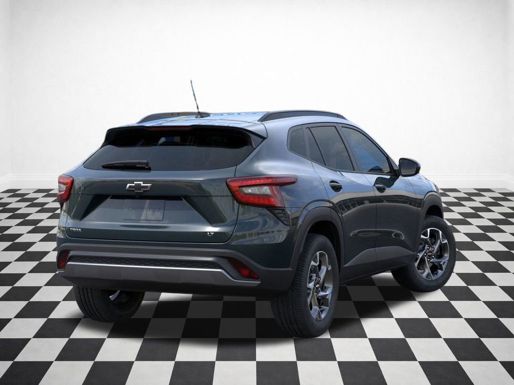 New 2026 Chevrolet Trax LT w/ Driver Confidence Package image 31
