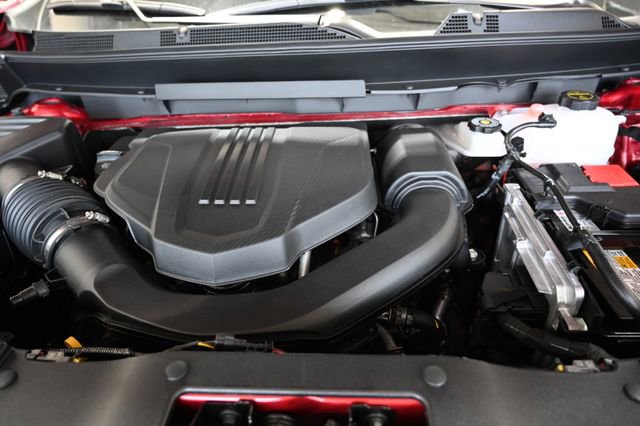 New 2026 Chevrolet Traverse RS w/ LPO, Floor Liner Package AWD/4WD image 33