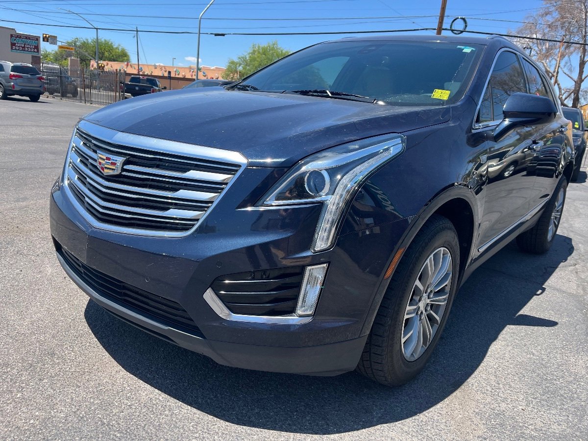 Used 2017 Cadillac XT5 Luxury w/ Driver Awareness Package FWD image 7