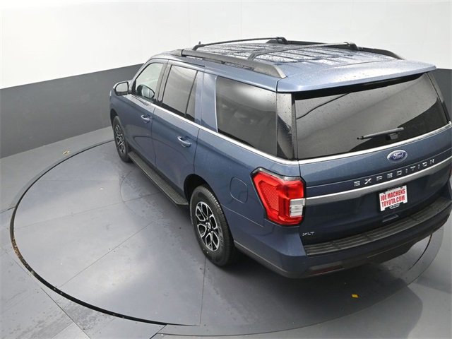 Used 2022 Ford Expedition XLT image 23