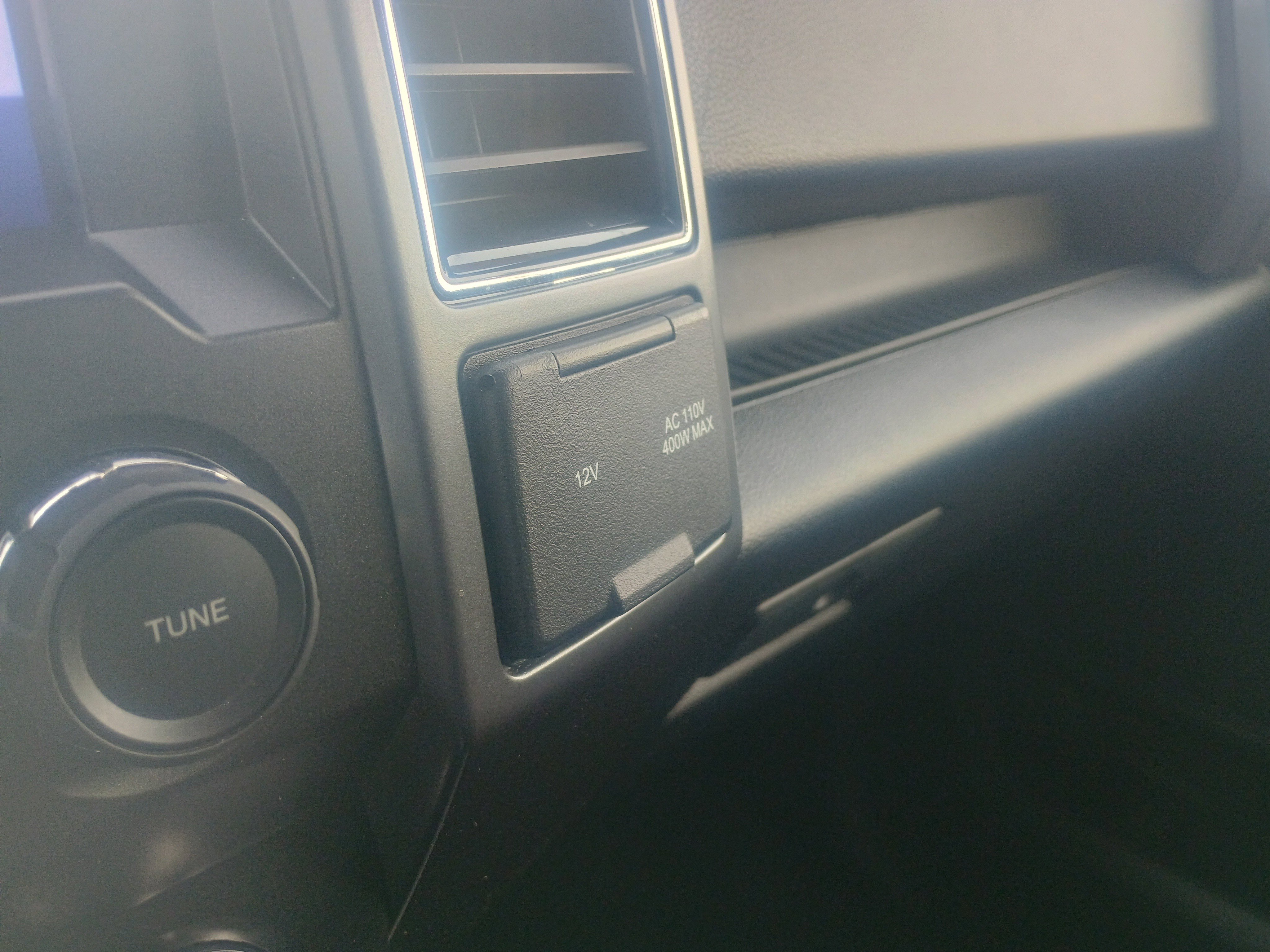 Used 2020 Ford F150 XLT w/ Equipment Group 302A Luxury image 27