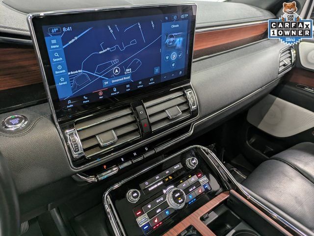 Certified 2022 Lincoln Navigator Reserve image 12