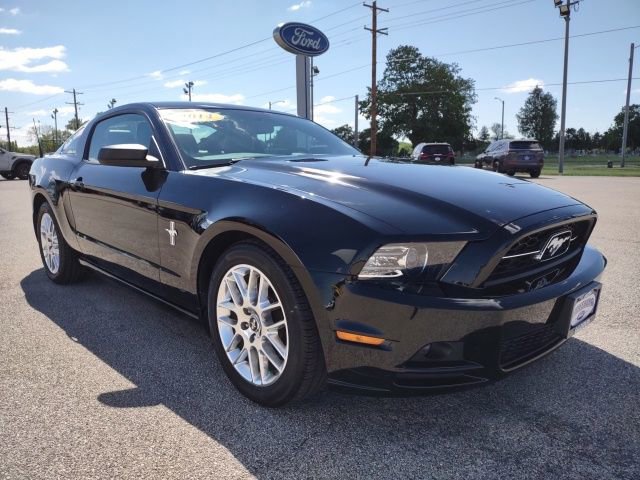 Used 2014 Ford Mustang GT Premium w/ Brembo Brake Package RWD image 8