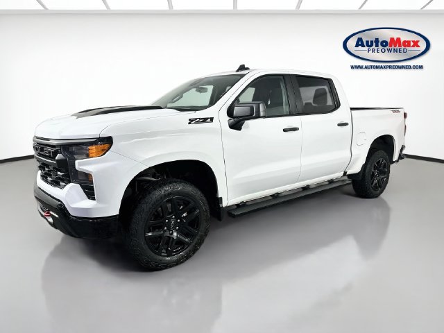 Used 2023 Chevrolet Silverado 1500 Custom Trail Boss w/ LPO, Dark Essentials Package AWD/4WD image 3