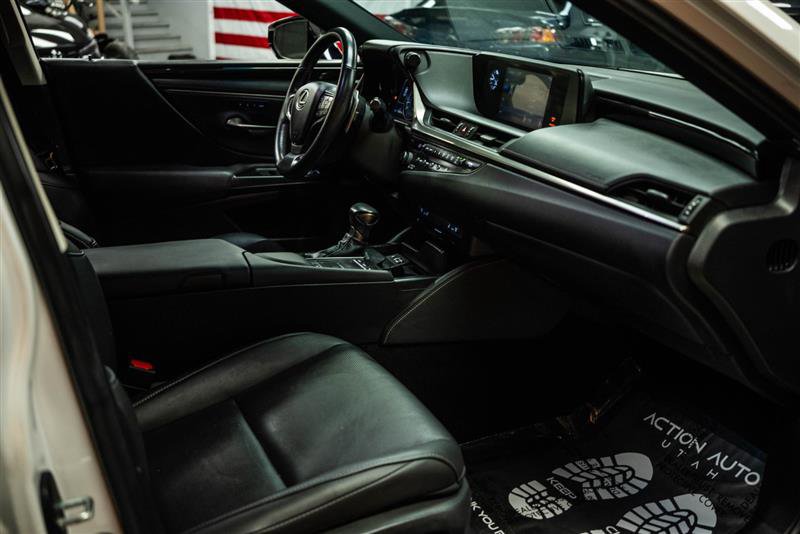Used 2020 Lexus ES 350 w/ Premium Package image 13