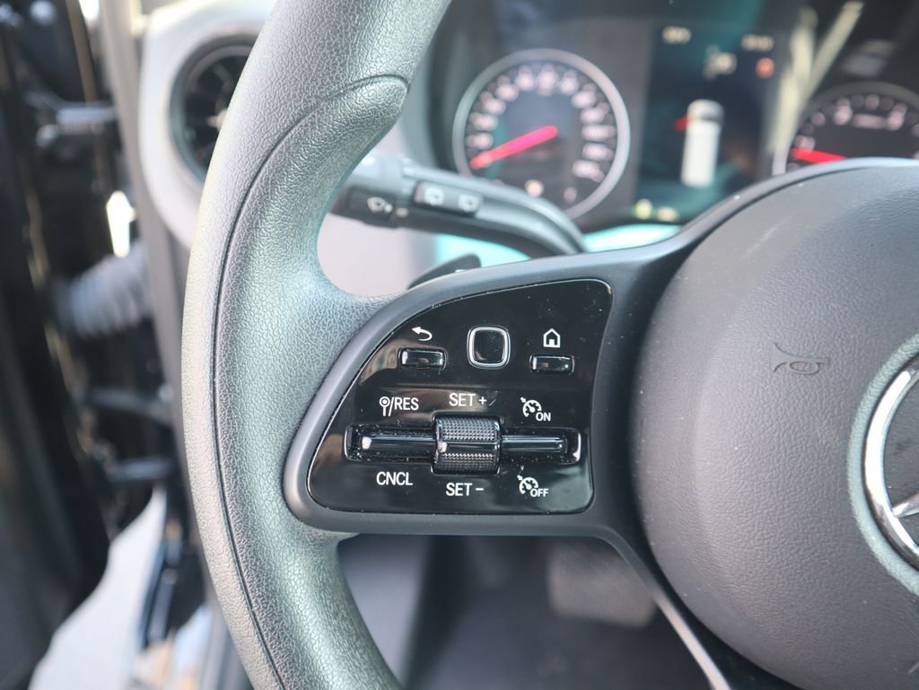Used 2024 Mercedes-Benz Sprinter 2500 image 20