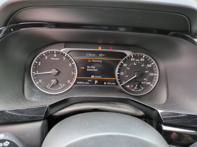 Used 2025 Nissan Pathfinder SV AWD/4WD image 16