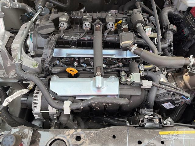 New 2025 Nissan Versa SR FWD image 22