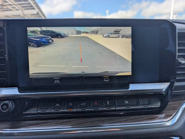 Used 2025 Chevrolet Silverado 1500 LT RWD image 16
