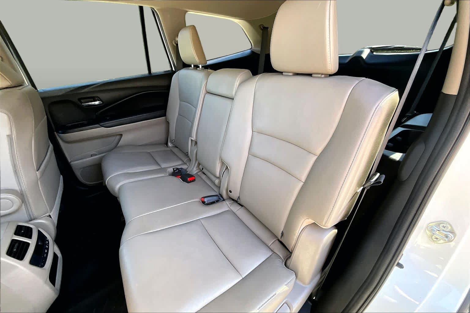 Used 2017 Honda Pilot EX-L image 21