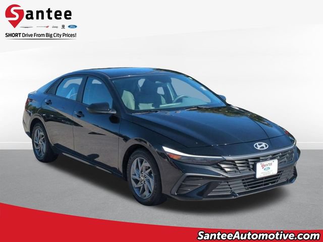 Used 2024 Hyundai Elantra SEL