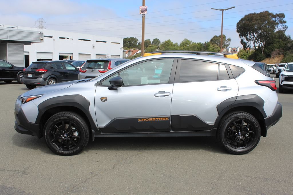 Used 2024 Subaru Crosstrek 2.5i Wilderness w/ Crosstrek Mirror Package AWD/4WD image 2